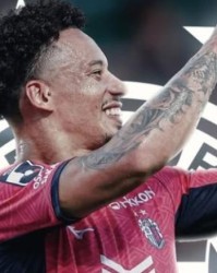 九游官网-意外！邵佳一国足未来首位通过考察的归化有可能是他，值得期待