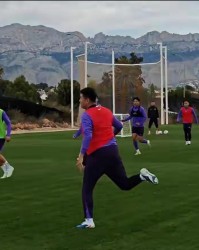 九游电脑版-津门虎队在热身赛中以0-5惨败于埃尔切